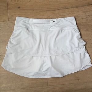 EUC Athleta Girl White Tiered Girl’s Skirt Skort Lined Shorts Sz XXL(16) *W8